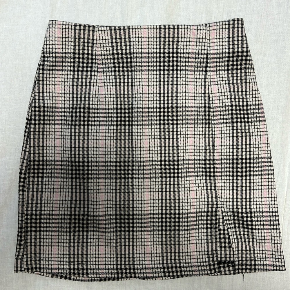 Plaid mini skirt